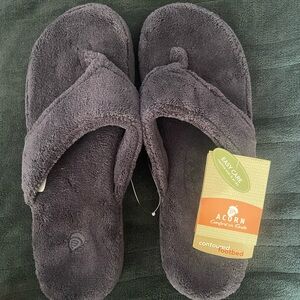 Acorn Plush Lavender Slippers